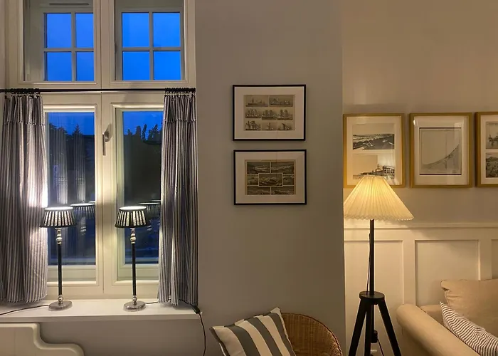 Seeblick 7 Baltyk Luxury アパート ミエンジズドロイェ